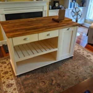 Kitchen Island white with wood top